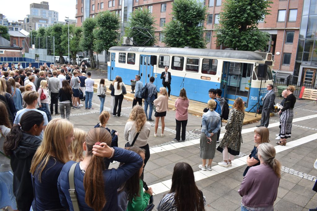 Invigning Samskolan